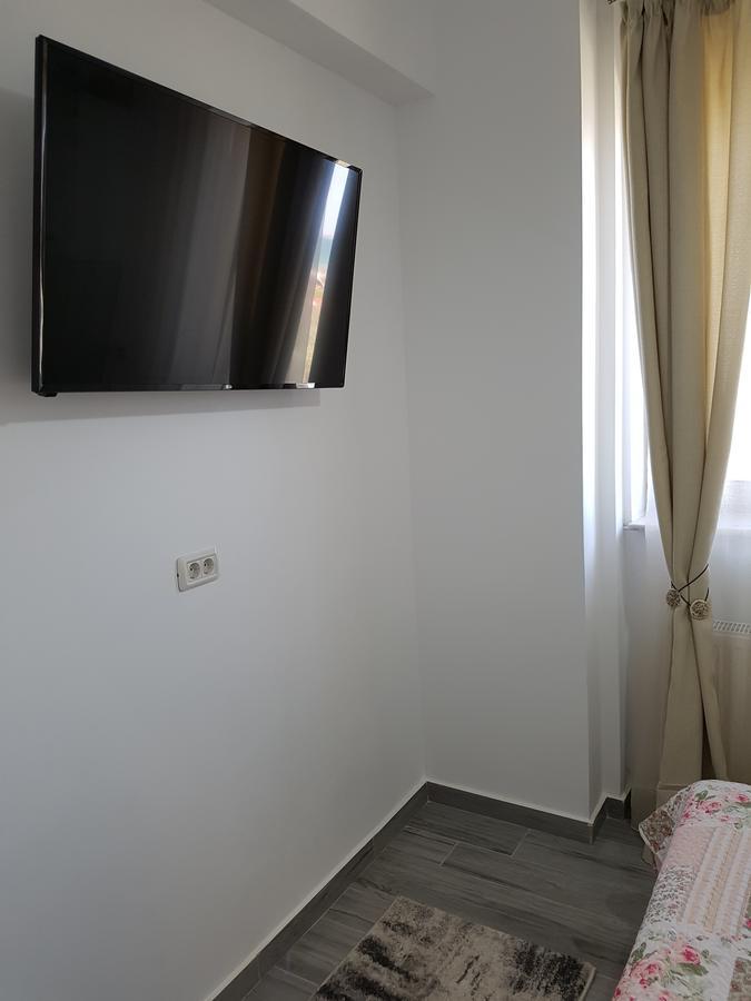Frontal View By Twin Residence Mamaia Exterior foto